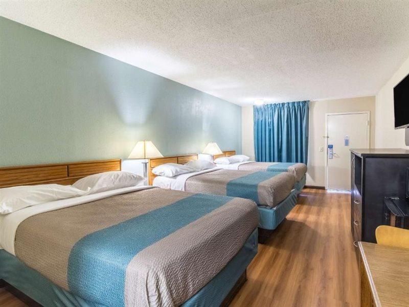 Motel 6-Kenly, Nc Exteriér fotografie