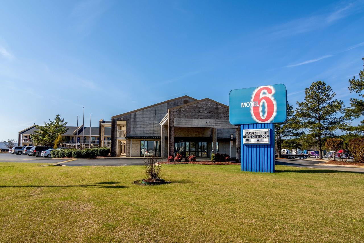 Motel 6-Kenly, Nc Exteriér fotografie