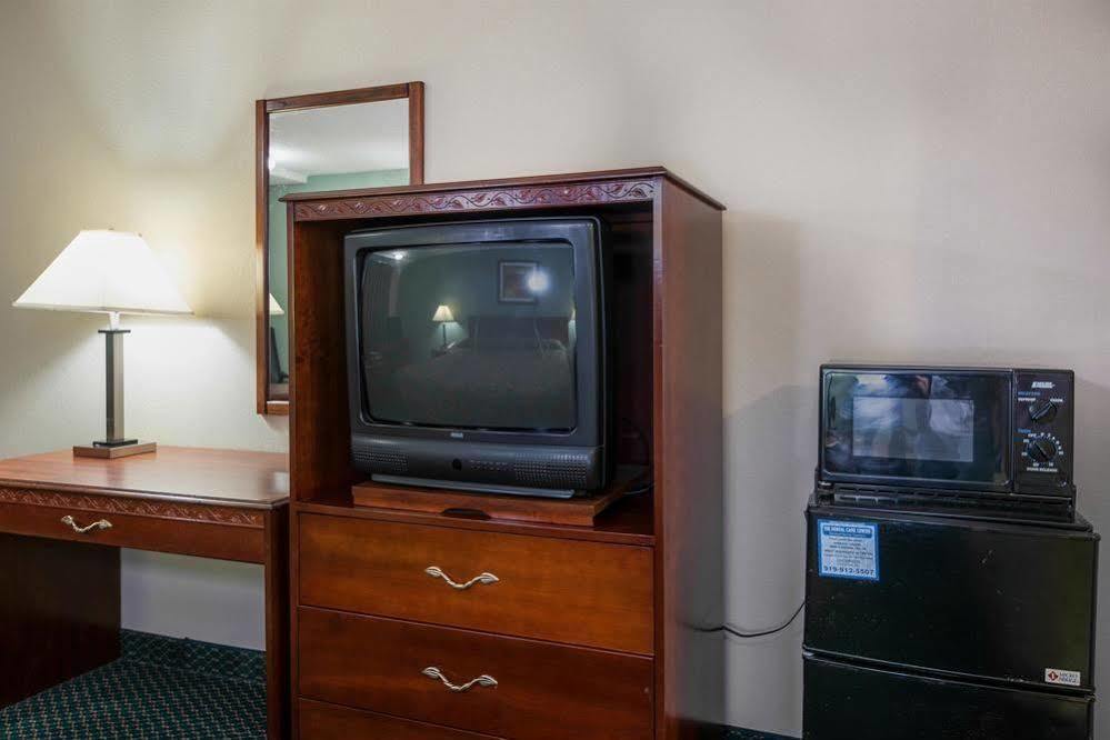Motel 6-Kenly, Nc Exteriér fotografie