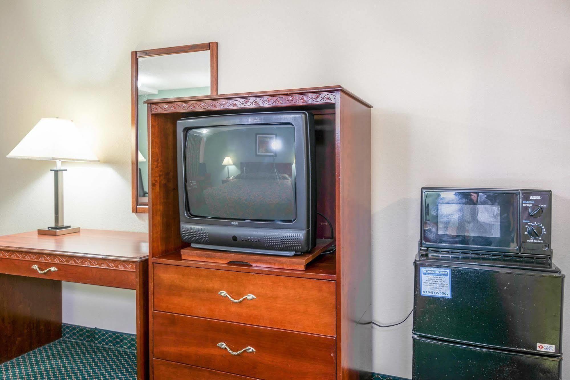 Motel 6-Kenly, Nc Exteriér fotografie