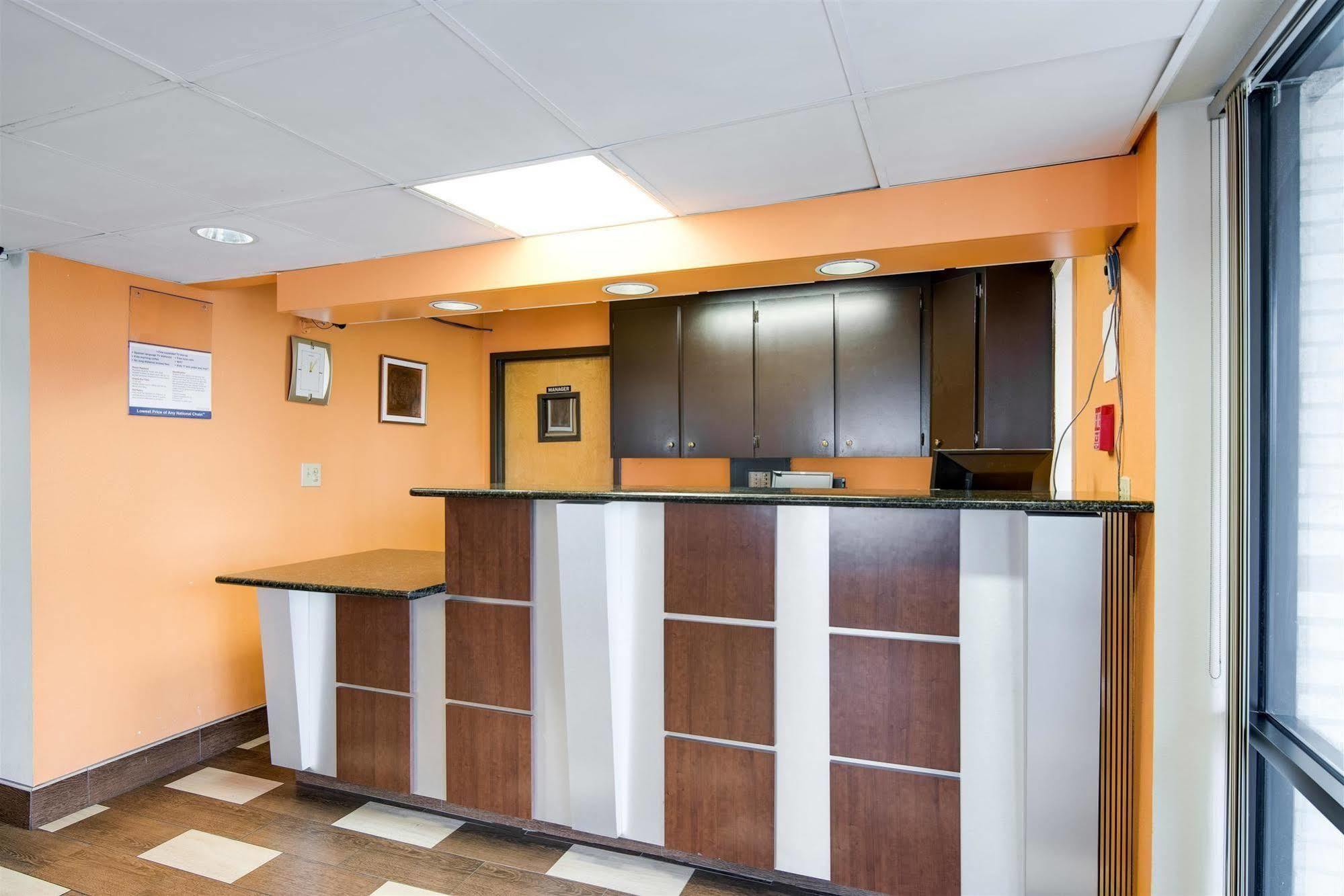 Motel 6-Kenly, Nc Exteriér fotografie