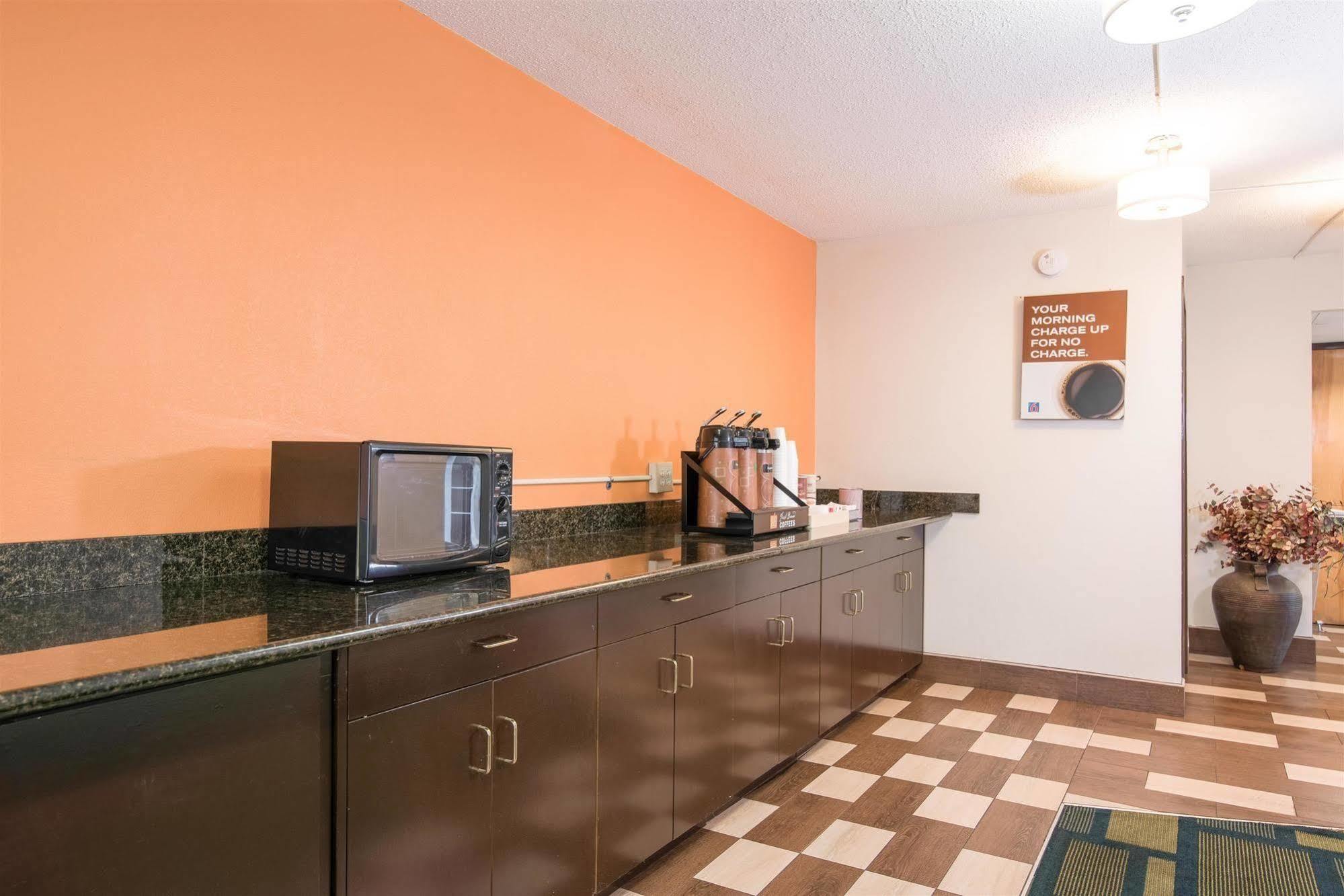 Motel 6-Kenly, Nc Exteriér fotografie