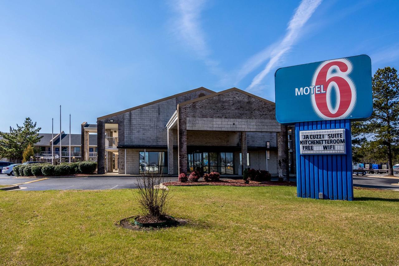 Motel 6-Kenly, Nc Exteriér fotografie